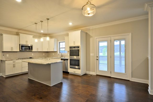 1332 JUNIPER PASS, Clarksville, TN 37043