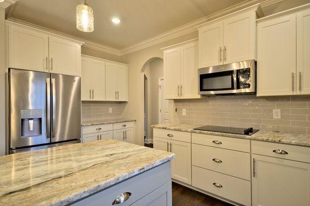 1332 JUNIPER PASS, Clarksville, TN 37043