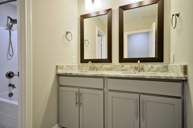 1332 JUNIPER PASS, Clarksville, TN 37043