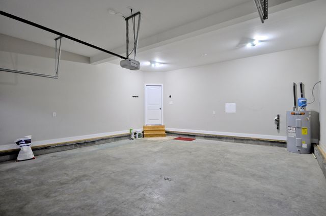 1332 JUNIPER PASS, Clarksville, TN 37043