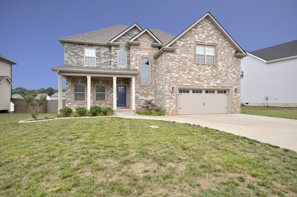1332 JUNIPER PASS, Clarksville, TN 37043