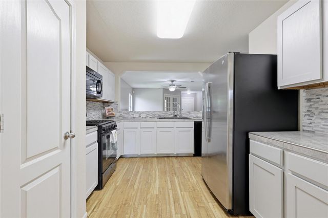 4502 Clemwood Lane, Houston, TX 77345