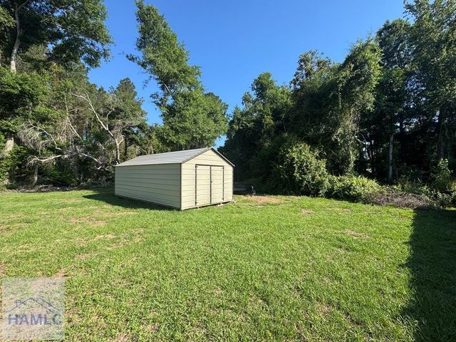 21 Conner Drive NE, Ludowici, GA 31316