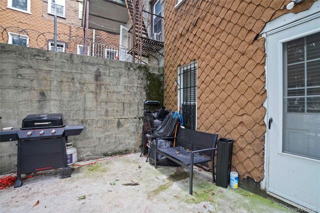 629 E 183rd Street, Bronx, NY 10458