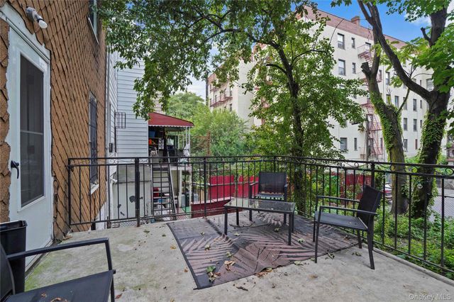 629 E 183rd Street, Bronx, NY 10458