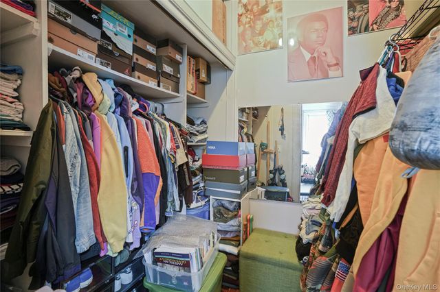 629 E 183rd Street, Bronx, NY 10458