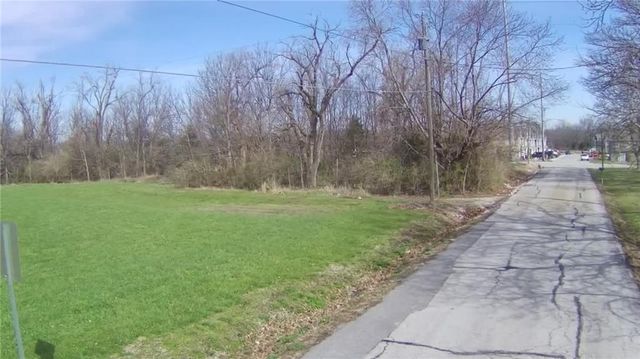 814 Belton Avenue, Belton, MO 64012