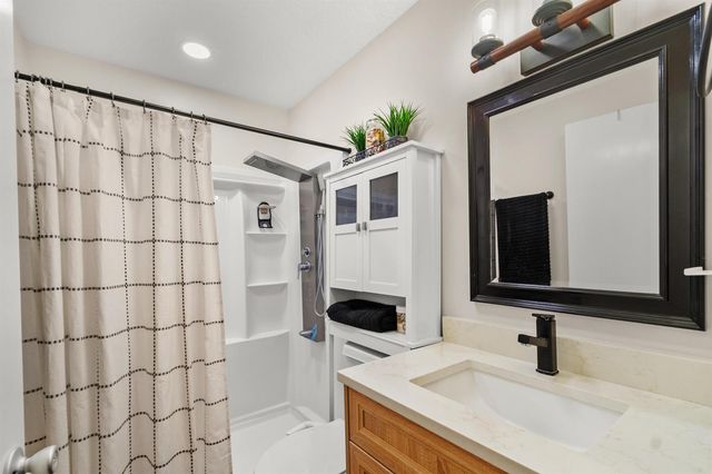 61 Woodland Drive 107, Vero Beach, FL 32962