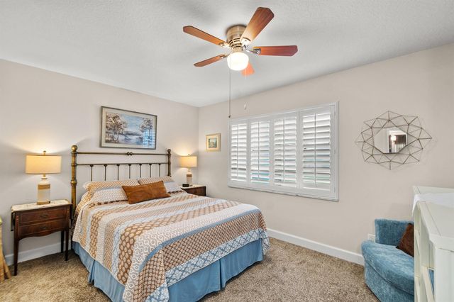 61 Woodland Drive 107, Vero Beach, FL 32962