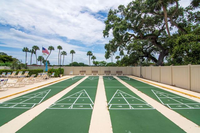 61 Woodland Drive 107, Vero Beach, FL 32962