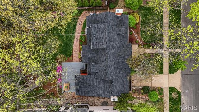 8104 Stratford Drive, Clayton, MO 63105