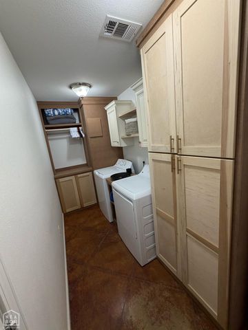 315 S Oak Street, Brookland, AR 72417