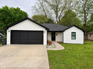 315 S Oak Street, Brookland, AR 72417