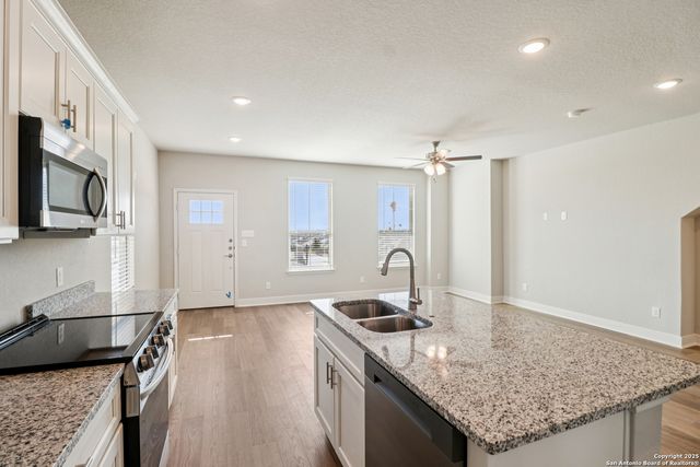 7224 Magnolia Creek, San Antonio, TX 78252