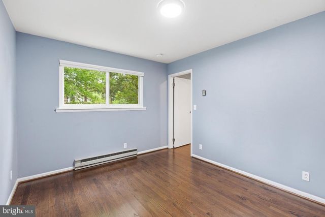 6801 ADELPHI RD, University Park, MD 20782