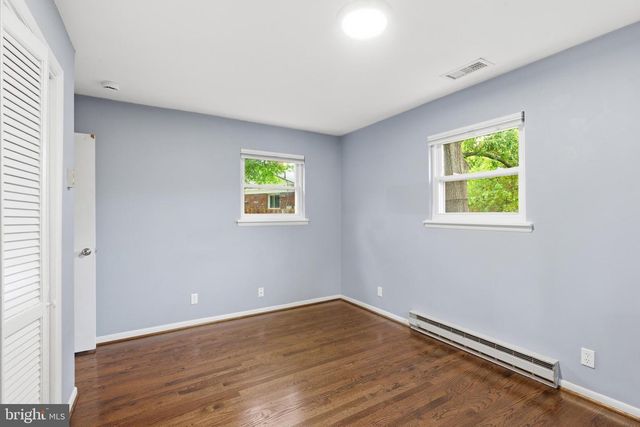 6801 ADELPHI RD, University Park, MD 20782