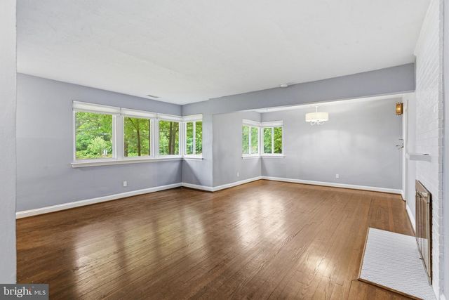 6801 ADELPHI RD, University Park, MD 20782