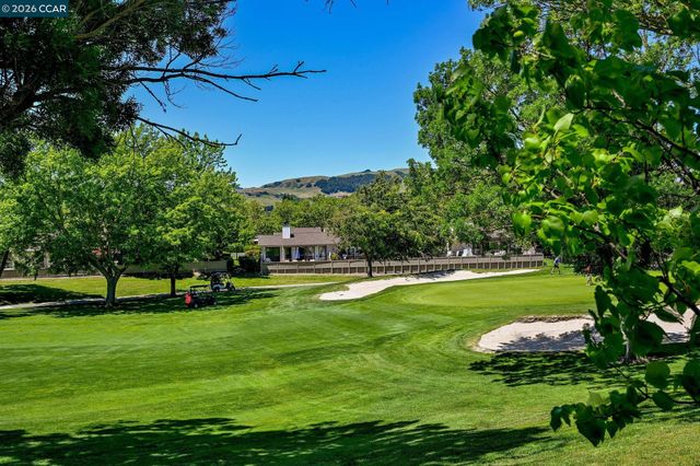 1937 W Rancho Verde Circle, Danville, CA 94526