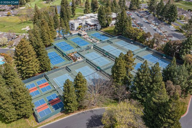 1937 W Rancho Verde Circle, Danville, CA 94526