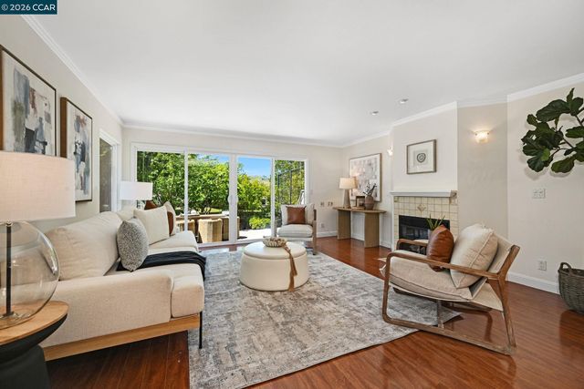 1937 W Rancho Verde Circle, Danville, CA 94526