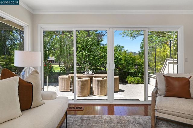 1937 W Rancho Verde Circle, Danville, CA 94526