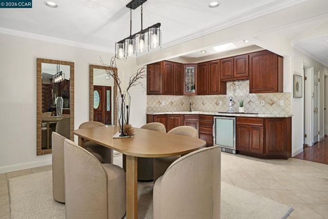 1937 W Rancho Verde Circle, Danville, CA 94526