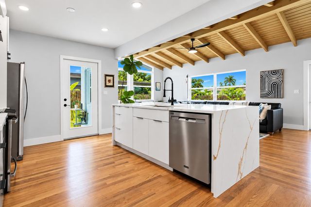1610 N J Terrace, Lake Worth Beach, FL 33460