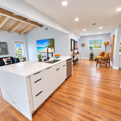 1610 N J Terrace, Lake Worth Beach, FL 33460