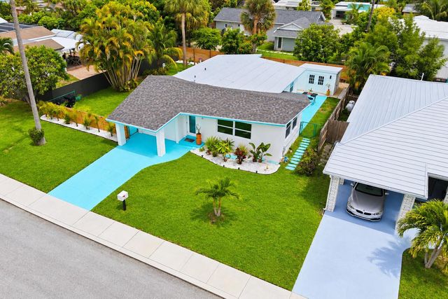 1610 N J Terrace, Lake Worth Beach, FL 33460