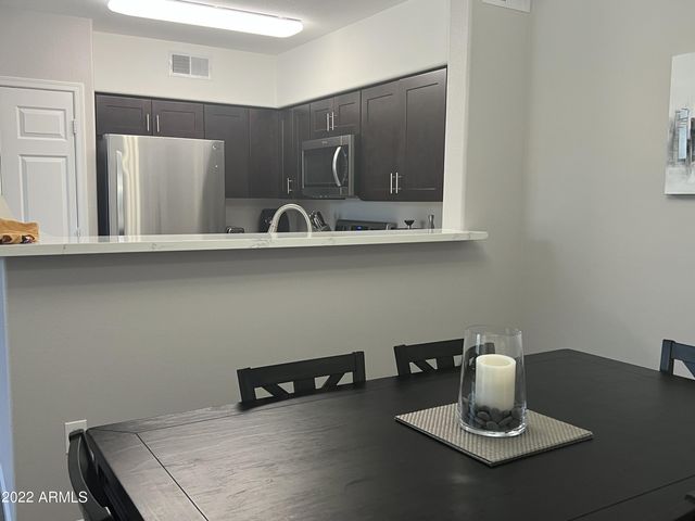 20100 N 78th Place 2077, Scottsdale, AZ 85255