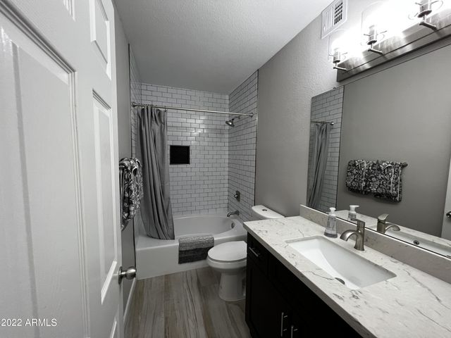 20100 N 78th Place 2077, Scottsdale, AZ 85255