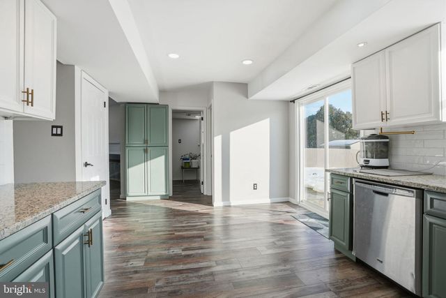 2524 VALLEY VIEW RD, Bensalem, PA 19020