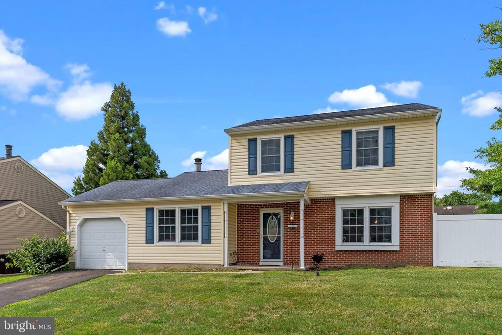 2524 VALLEY VIEW RD, Bensalem, PA 19020