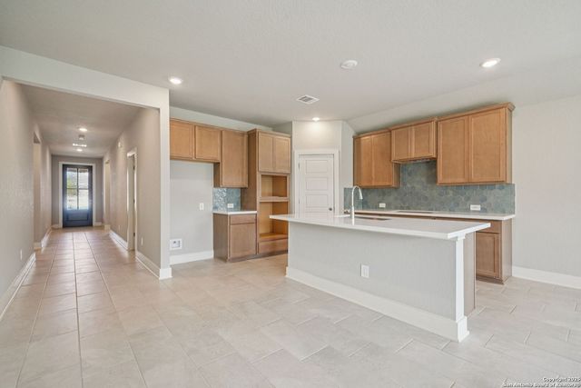 918 Earp Blvd, San Antonio, TX 78260