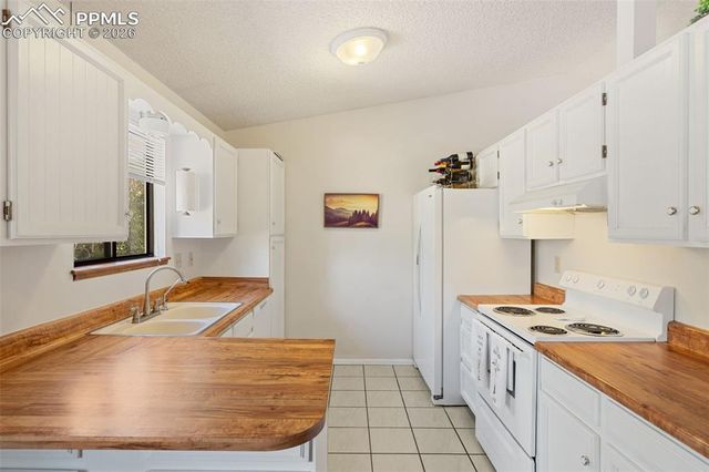 3550 Smokestone Place, Colorado Springs, CO 80920