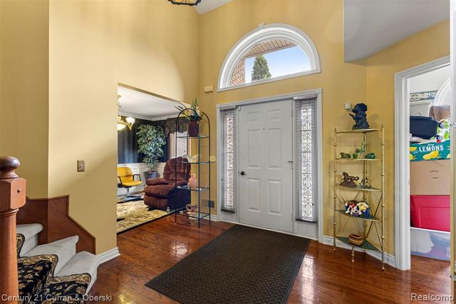 41985 Dorchester Court, Clinton Township, MI 48038