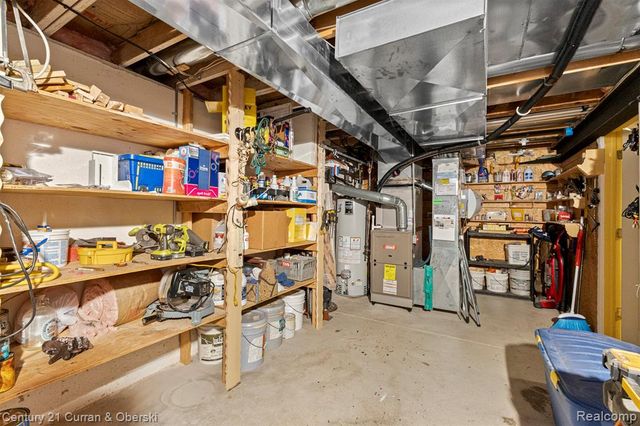 41985 Dorchester Court, Clinton Township, MI 48038