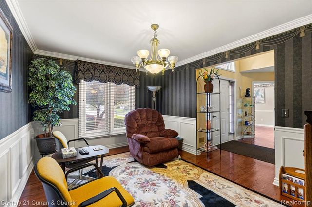 41985 Dorchester Court, Clinton Township, MI 48038