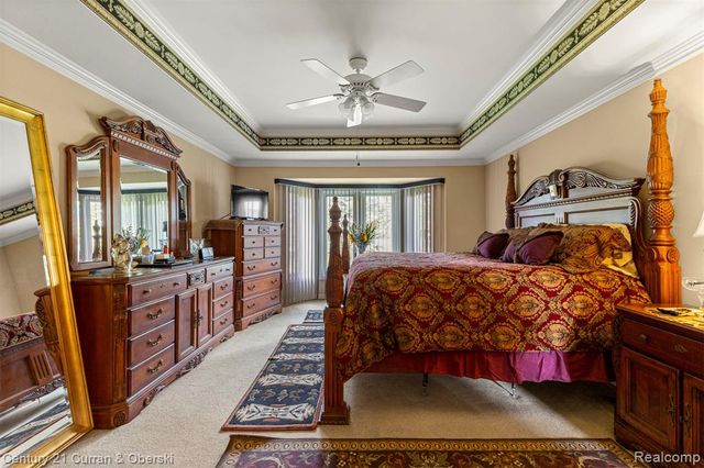 41985 Dorchester Court, Clinton Township, MI 48038