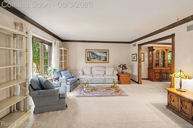 8019 Deerwood Road, Independence Charter Township, MI 48348
