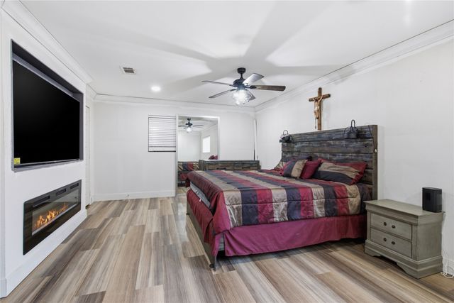 3156 Abbey Road, Carrollton, TX 75007