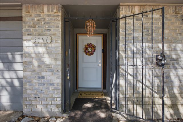 3156 Abbey Road, Carrollton, TX 75007