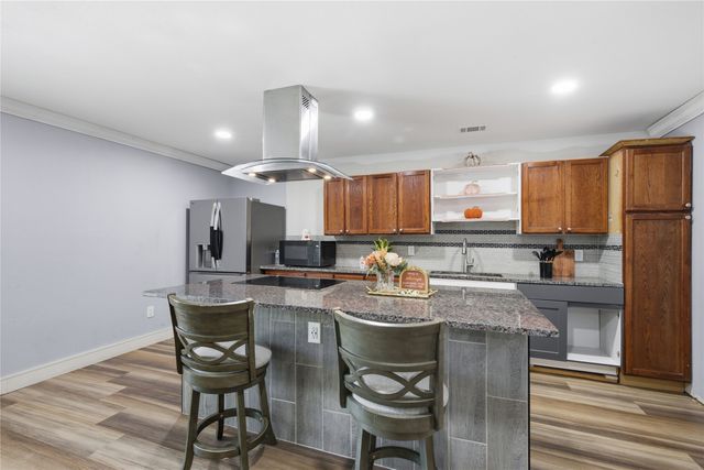 3156 Abbey Road, Carrollton, TX 75007