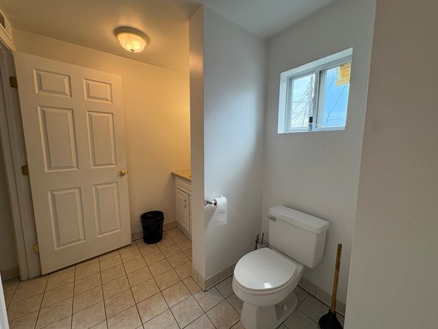 8 Chestnut Hill Ave 2, Boston, MA 02135