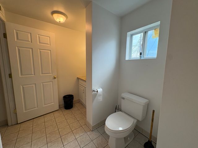 8 Chestnut Hill Ave 2, Boston, MA 02135