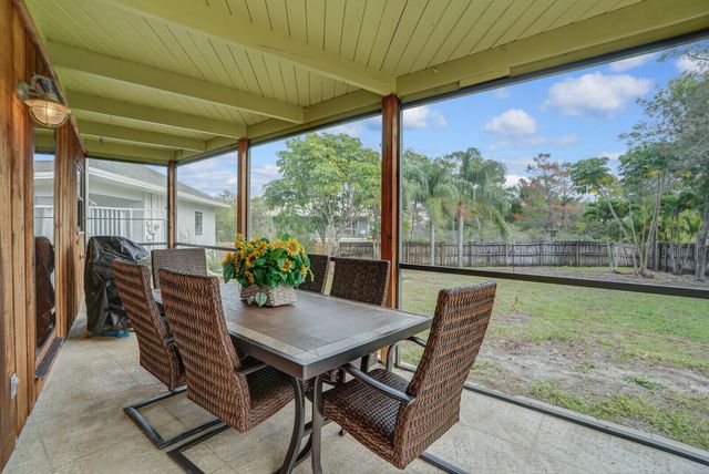 9752 SE Highborne Way, Hobe Sound, FL 33455