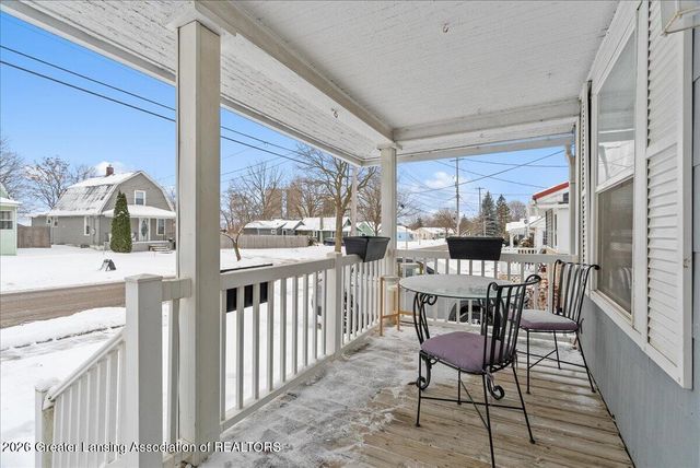 331 Douglas Avenue, Lansing, MI 48906