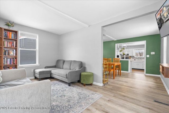 331 Douglas Avenue, Lansing, MI 48906