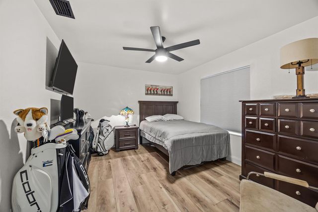14248 Paddock Drive, Wellington, FL 33414