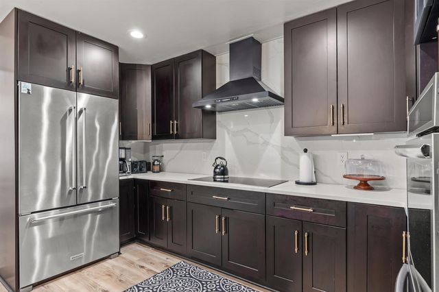 14248 Paddock Drive, Wellington, FL 33414